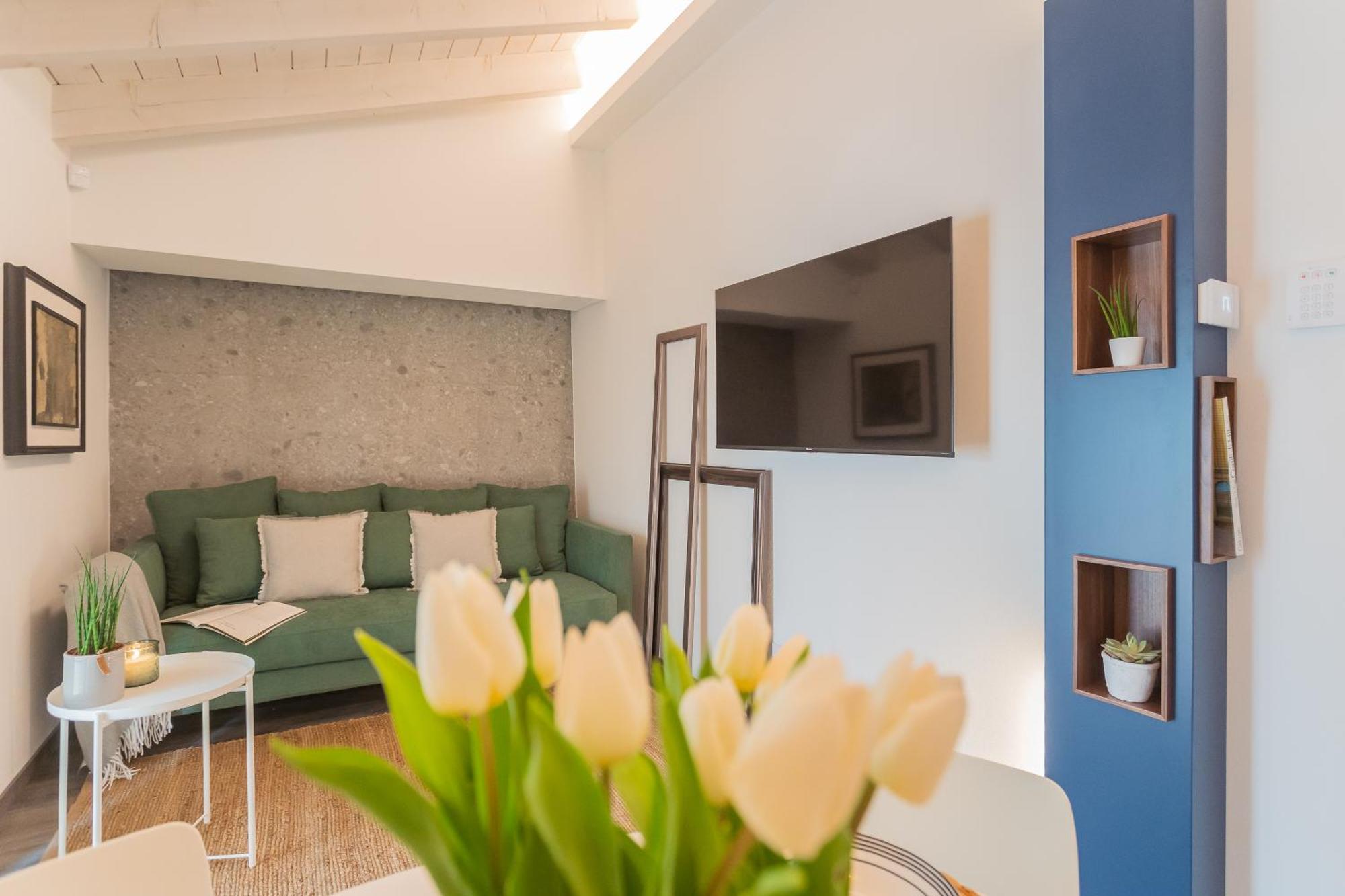 Muralto'S Nest By Rent All Como Bagian luar foto